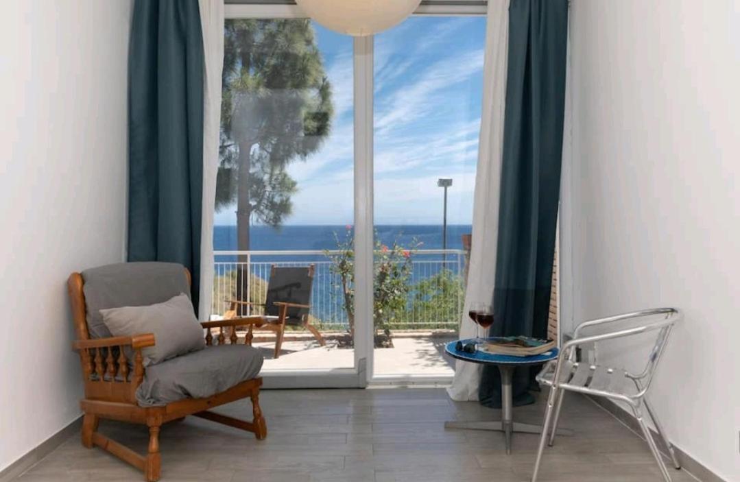 Villa'S Apartment On The Beach, Swimming Pool A/C Palermo Dış mekan fotoğraf